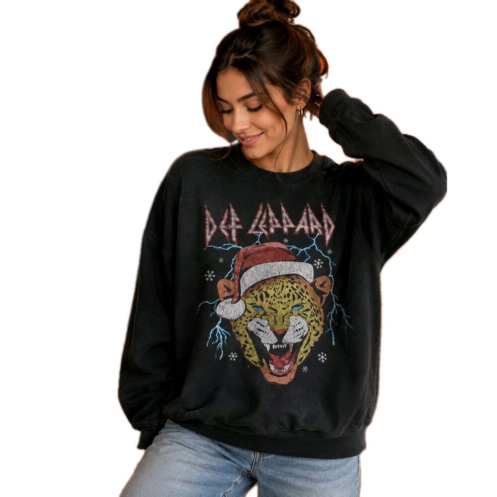 Women's Def Leppard Christmas Sweatshirt Size XXL black W Santa Hat Classic Rock